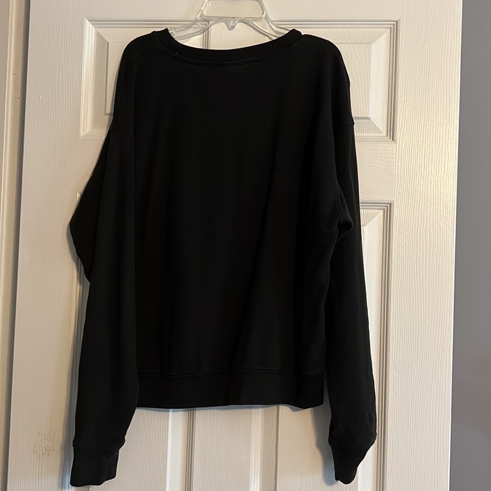 Pink Black Crewneck - Picture 4 of 4